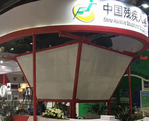 ͶӰ�C�ں���չ����չ��S��